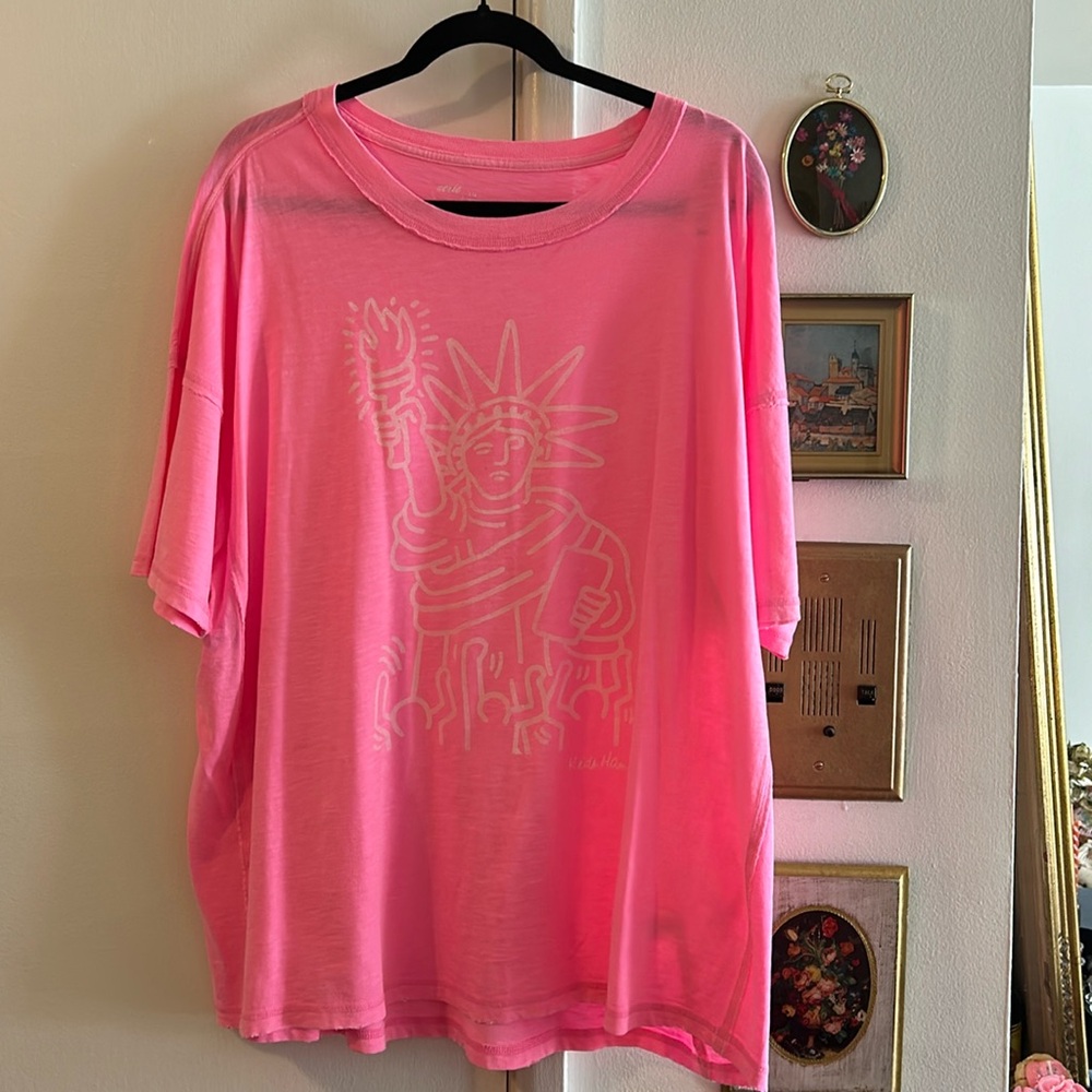 Oversized tee